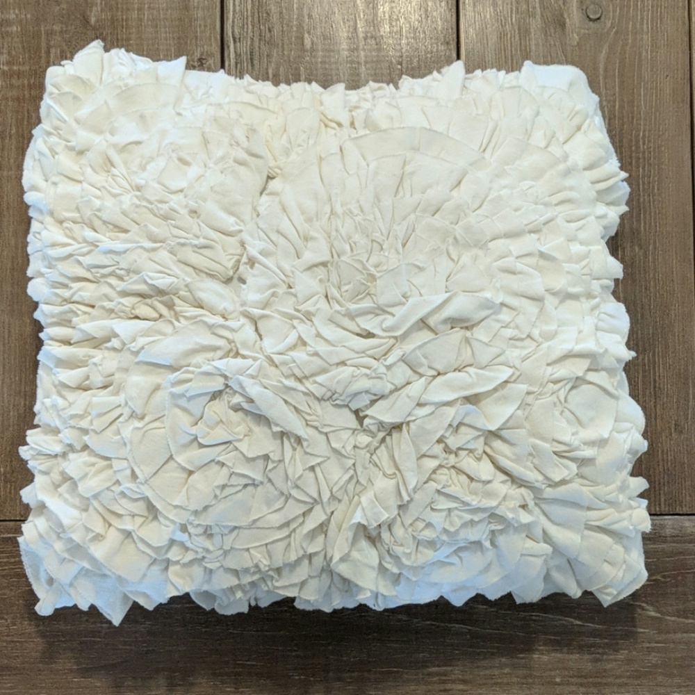 Decorative pillow